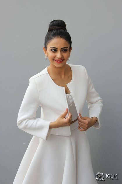Rakul-Preet-Singh-at-Sensation-Dance-Event-Curtain-Raiser